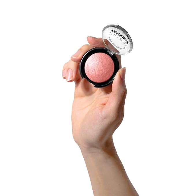 Palladio Baked Blush, Highly Pigmented Shimmery Formula, Easy to Blend and Highly Buildable, Apply Dry for a Natural Glow or Wet for a Dramatic Luminous Look, Long Lasting for All day Wear, Wish