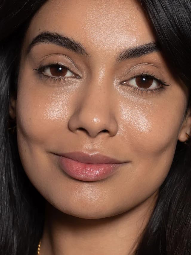 ILIA - Super Serum Skin Tint SPF 40 | Non-Comedogenic, Vegan, Lightweight to Help Against Blue Light, + Pollution while Hydrating, Smoothing, + Refining (Ramla Bay ST12.5, 1 fl oz | 30 ml)