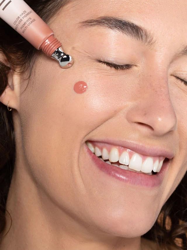 ILIA - Color Haze Multi-Use Matte Pigment | Cream Blush + Lip Color In One | Nourishing, Fuss-Free Application | Non-Toxic, Vegan, Cruelty-Free, Silicone-Free (Waking Up, 0.23 fl oz | 7 ml)