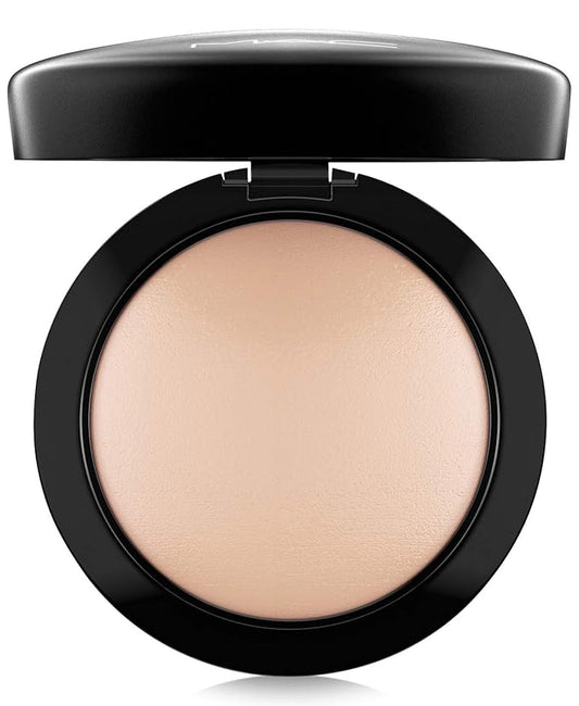 MAC Mineralize Skinfinish Light Plus Face Powder for Face