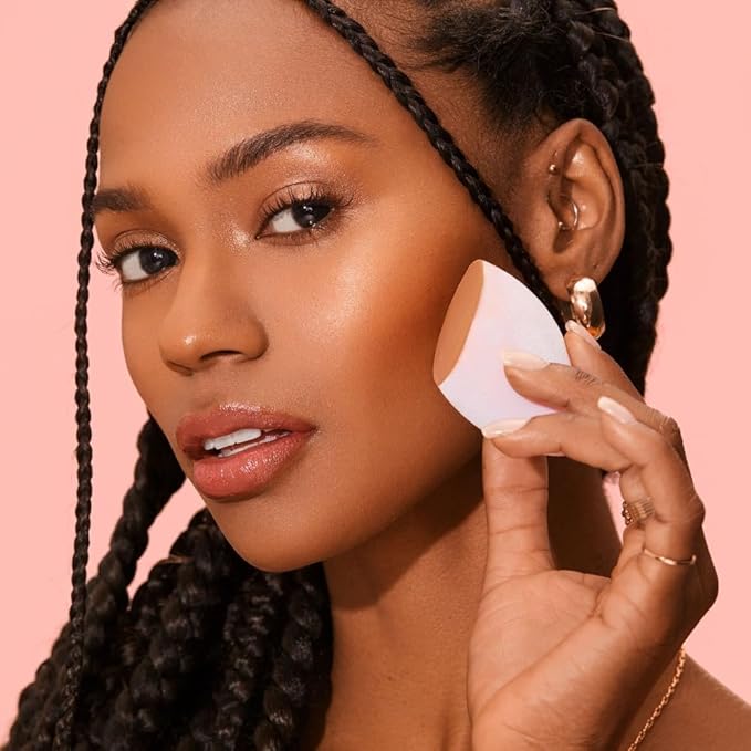 Real Techniques 6 Pack Assorted Makeup Blending Sponges, 3 Miracle Makeup Sponges, For Blending, Baking, And Setting, Use With Foundation & Powder, Dewy or Matte Finish, Cruelty-Free