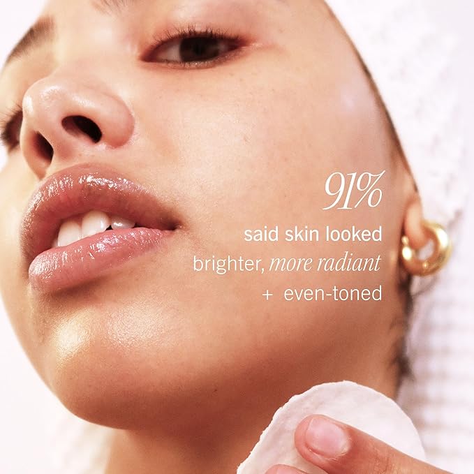 First Aid Beauty - Facial Radiance Pads with Glycolic & Lactic Acids – Daily Exfoliating Pads with AHA that Help Tone & Brighten Skin – Makeup Prep Pads - Compostable for Daily Use – 28 Pads