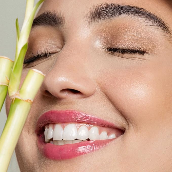 Fitglow Beauty - Translucent Bamboo Hyaluronic Loose Setting 9 g) 0.3 oz