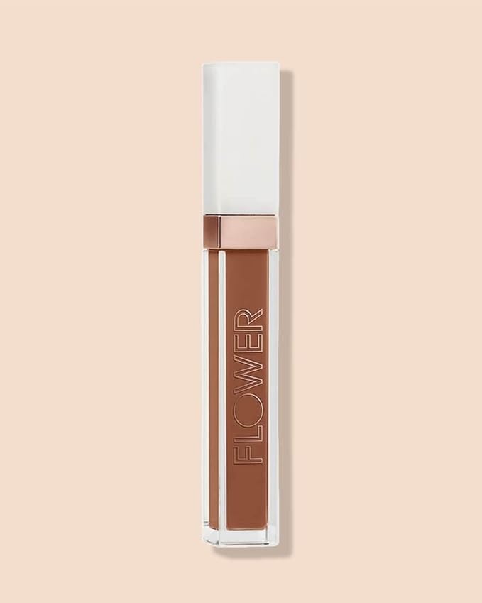Light Illusion Full Coverage Concealer Mocha (D4)