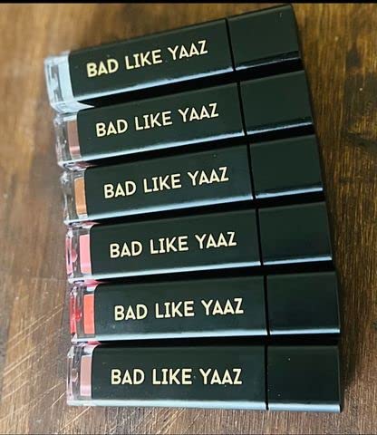 Highly Pigmented Clear Lip Gloss | Ultra Hi Beam Gloss Effect, Hydrating, Non-Sticky, Long Lasting, Cruelty Free - Bad Like Yaaz Collection (Evah Fresh)