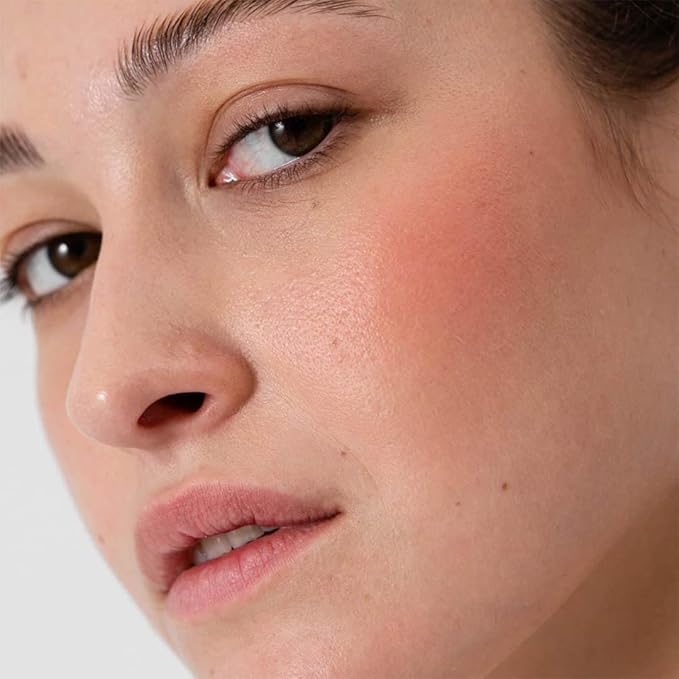 Revolution, Blusher Reloaded, Pressed Powder Face Blusher, Highly Pigmented & Long Lasting Formula, Rose Kiss, 0.26 oz