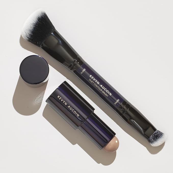 Kevyn Aucoin The Contrast Stick, Chiseled color (medium in Italy.