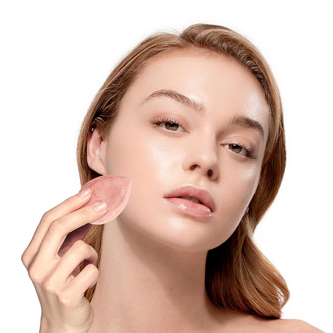 wet n wild Makeup Sponge - Low Product Absorption for Streak-Free Application, Effortless Blending Beauty for a Smooth Professional Looking Finish, Cruelty-Free & Vegan-Microfiber