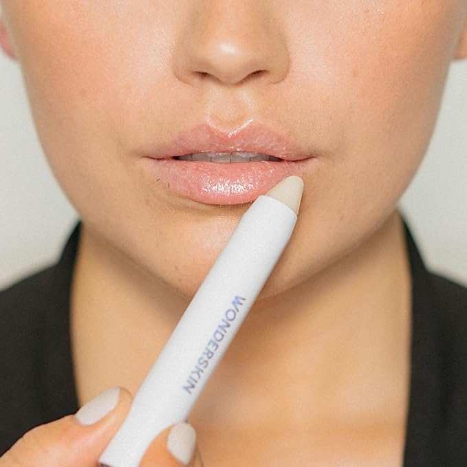 Wonderskin Top Gloss Clear Shine and Wonder Blading Lip Scrub Set