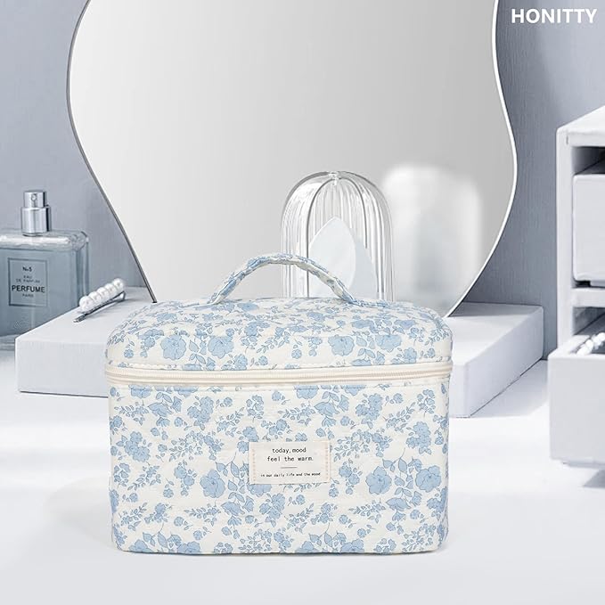 Makeup bag, quilted makeup bag,large