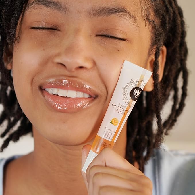 ROSÉE & CO Rosee Lip Gloss Vegan & Cruelty Free Treatment, Professional Make up, Long Lasting Glossy with Shea Butter, Moisturize, Protect & Smooth, High Shine, Non-Sticky (q.Champagne Mango, 0.5)