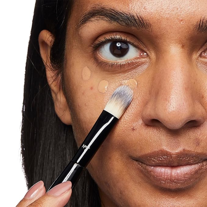 No7 Lift & Luminate Triple Action Serum Concealer 8ml