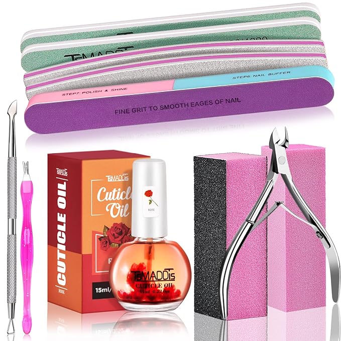 Tsmaddts nail buffers and files,