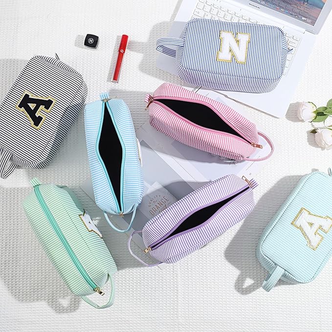 YOOLIFE Travel Makeup Bag for