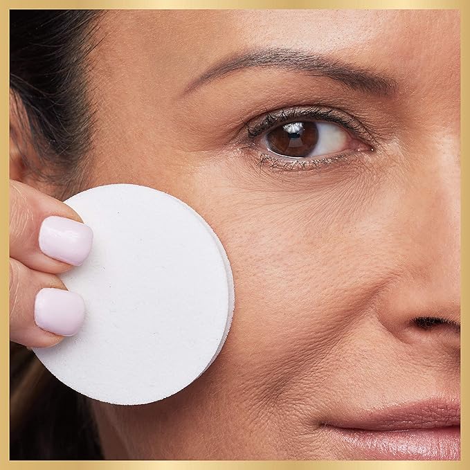 L'Oreal Paris Age Perfect Creamy Powder Foundation Compact,