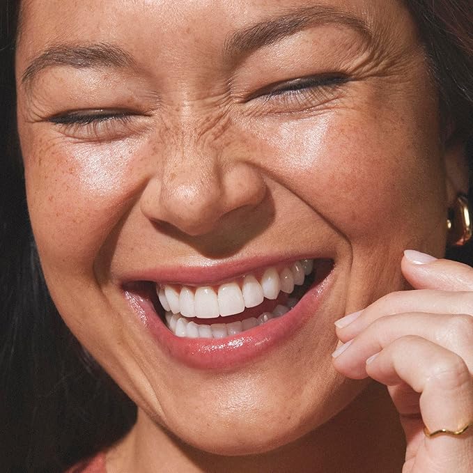 Well People Bio Bronzing Priming Serum, Nourishing Primer